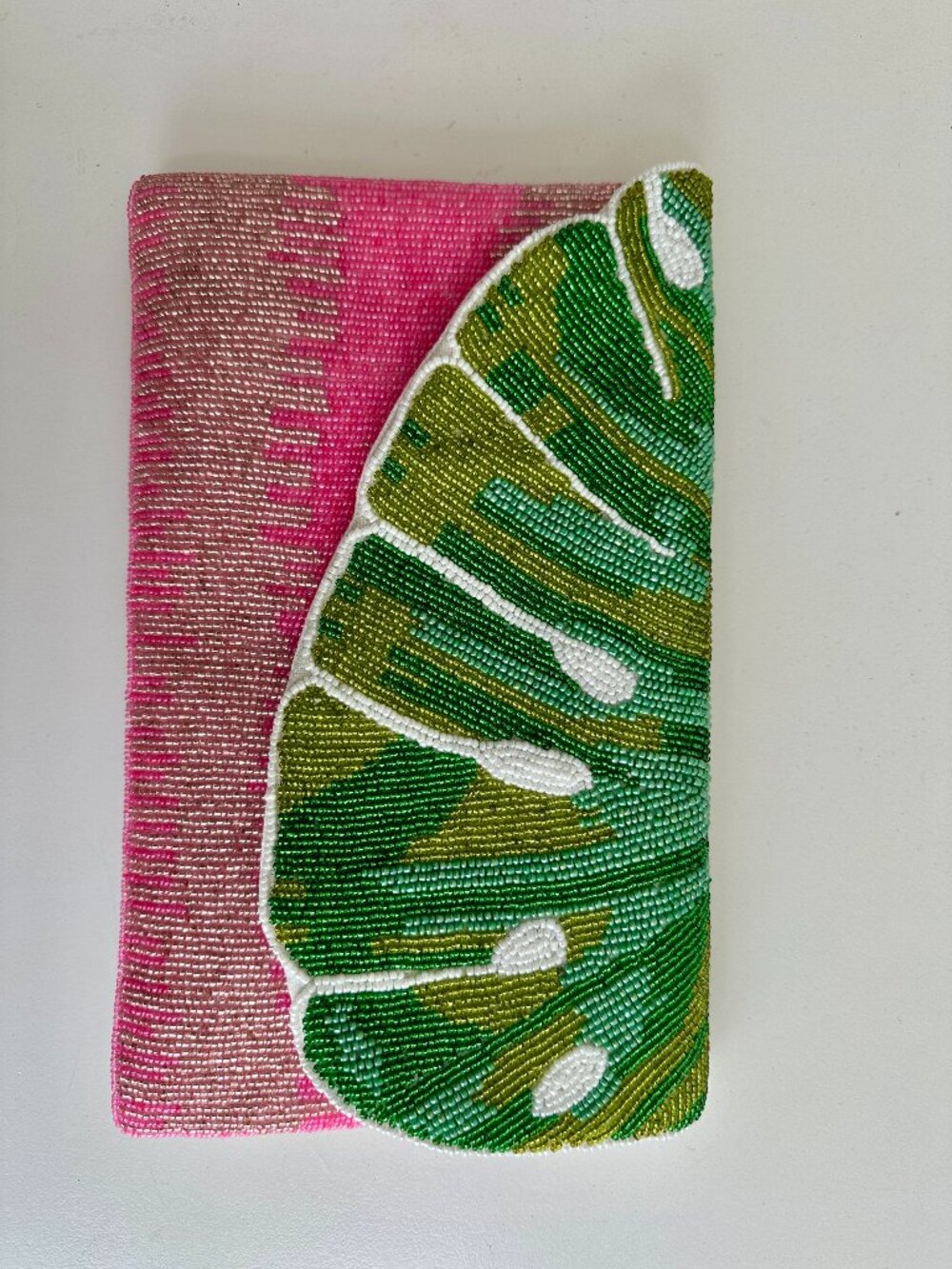 NWT Beaded Leaf Green Pink Clutch Shoulder Purse Handbag w/ Magnetic Closure